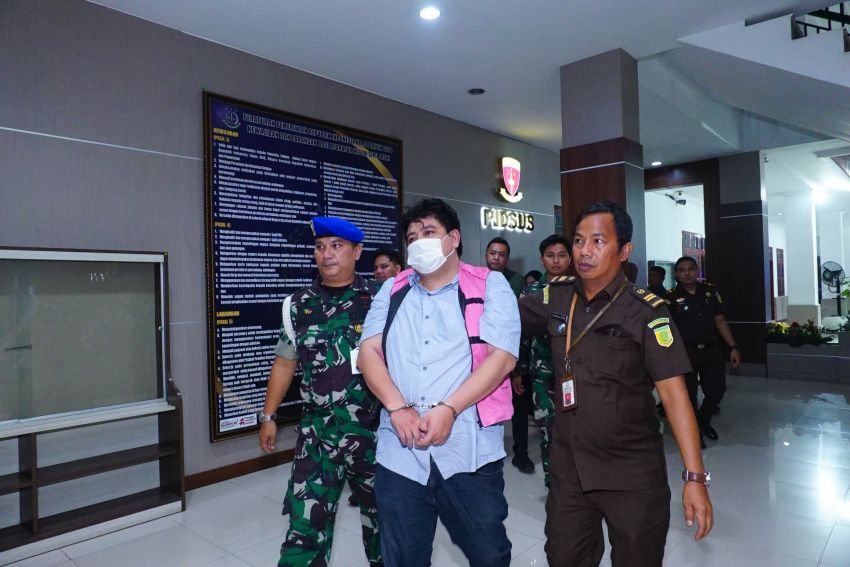 Terkait Dugaan Korupsi, Jaksa Tahan Analis Kredit Bank Sumut