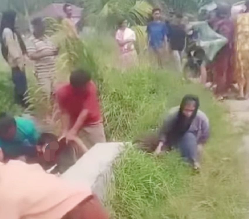 Hindari Pikap, Pengendara Suzuki FU Dilarikan ke RSUD Pandan