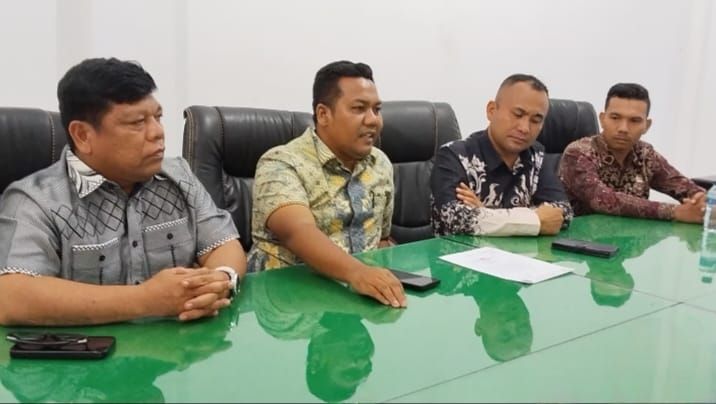 Fraksi PDI Perjuangan Plus Surati Ketua DPRD Tapteng