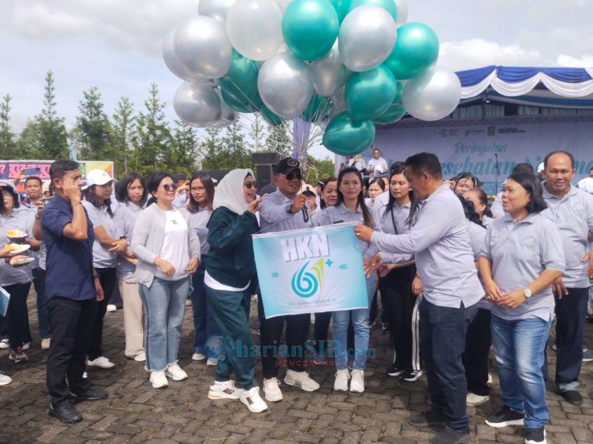 Semarak HKN ke-61 di Simalungun, Bupati Lepas Balon dan Launching Tim Percepatan Penanggulangan TBC