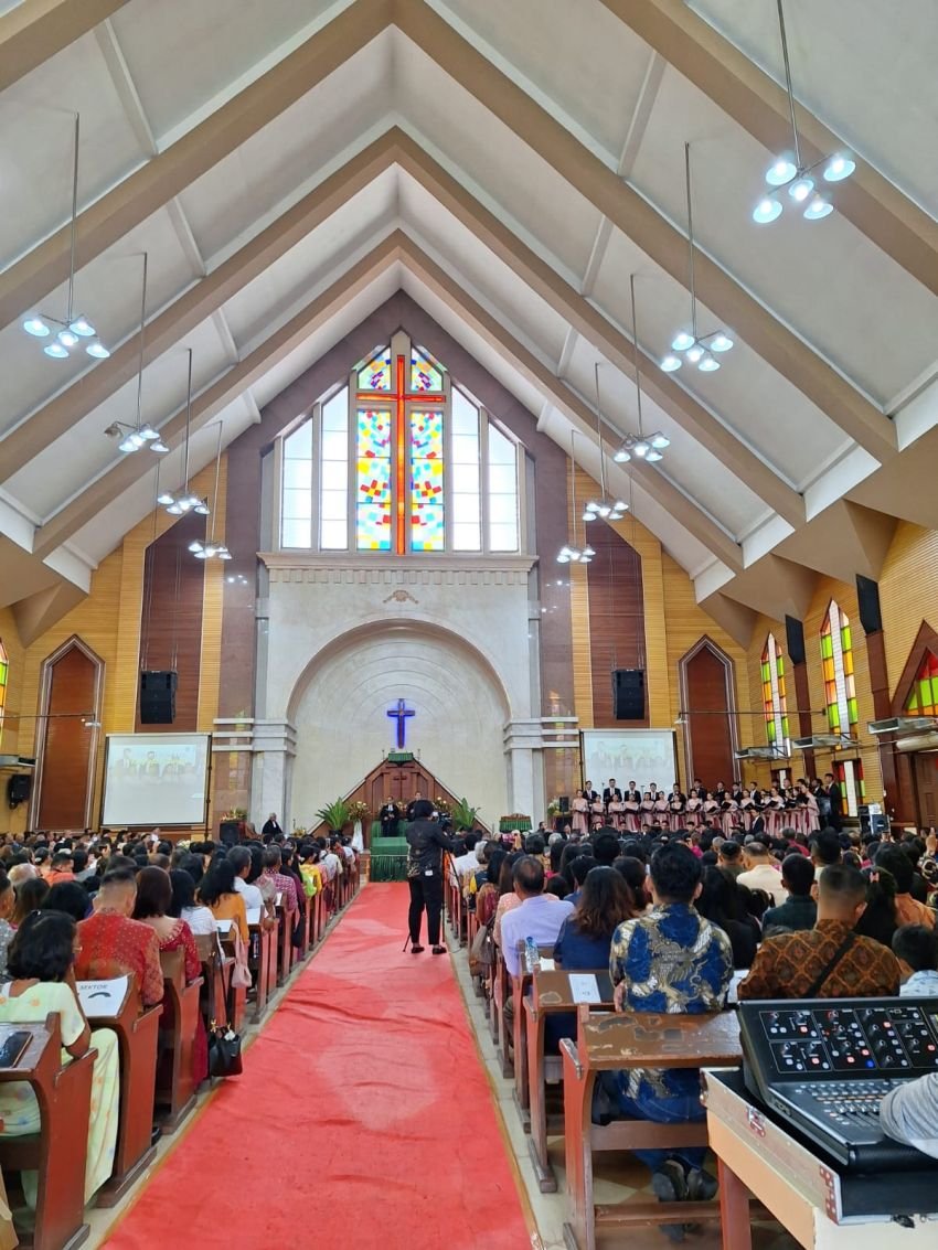 Pesta Gotilon HKBP Tanjung Sari Medan Berlangsung Sederhana dan Penuh Sukacita