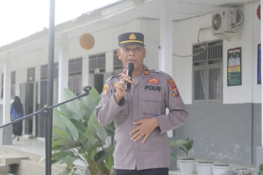 Kapolsek Barumun Dorong Pelajar Hindari Perundungan, Bijak Gunakan Gatget