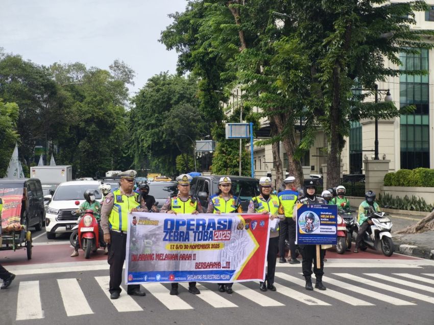Operasi Zebra Toba 2025 Gandeng TNI, Polri, Dishub, Edukasi Pengendara di Sejumlah Titik Strategis