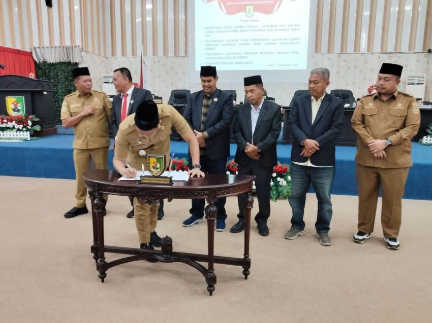 DPRD Sergai Sahkan Ranperda Pengelolaan Sampah Jadi Perda, Wujud Komitmen Atasi Masalah Lingkungan