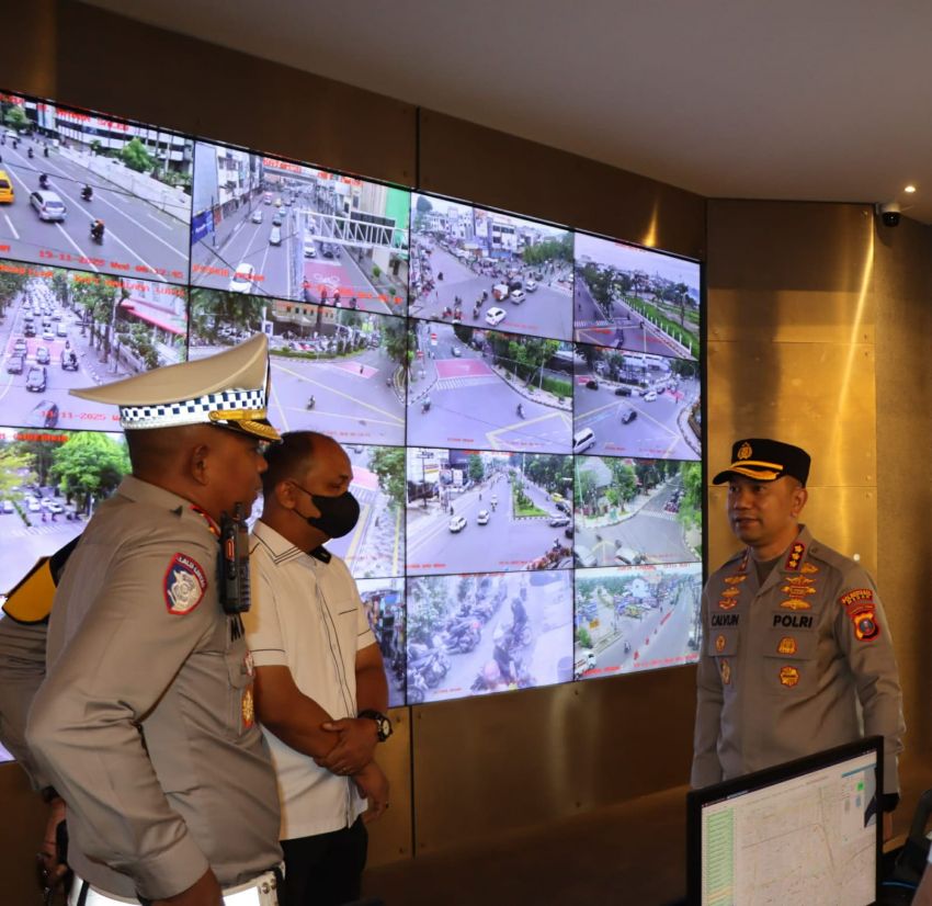 Kapolrestabes Medan Tinjau Strong Point dan Cek Operasional ATCS di Kesawan