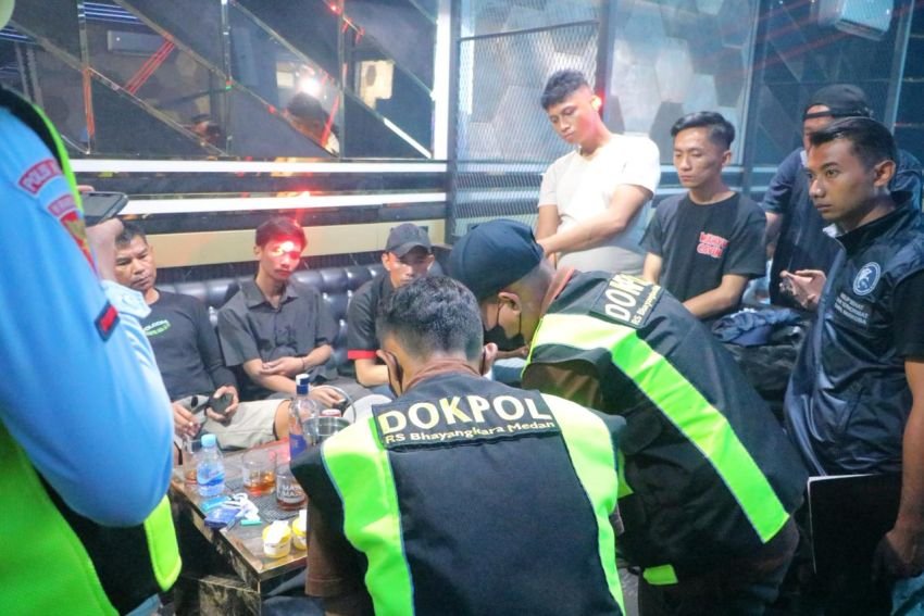 THM Platinum Bar dan Lion Bar & KTV, Dirazia 16 Pengunjung Positif Narkoba
