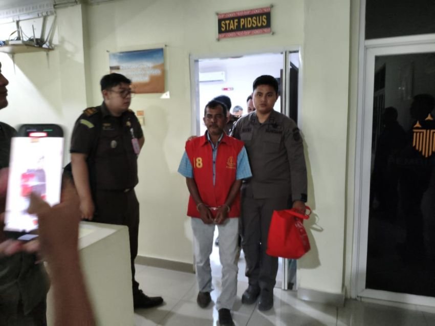 Dugaan Korupsi Dana Desa, Kejari Toba Tahan Kades Meranti Barat