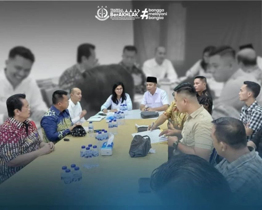 Kejari Nisel Bahas Permohonan Legal Opinion DPRD Terkait Pergeseran Anggaran 2025