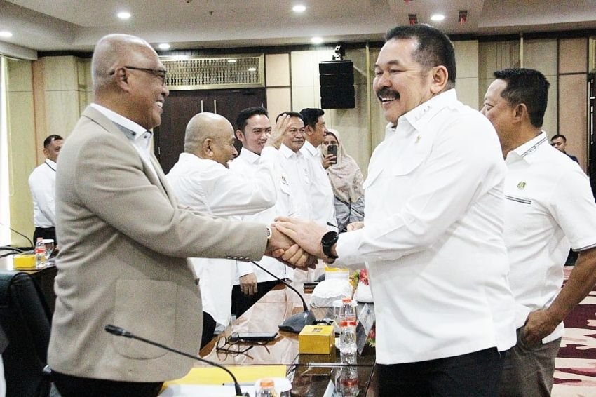 Ketum PWI Serukan Jurnalis Dukung Kejagung Melawan Serangan Balik Koruptor