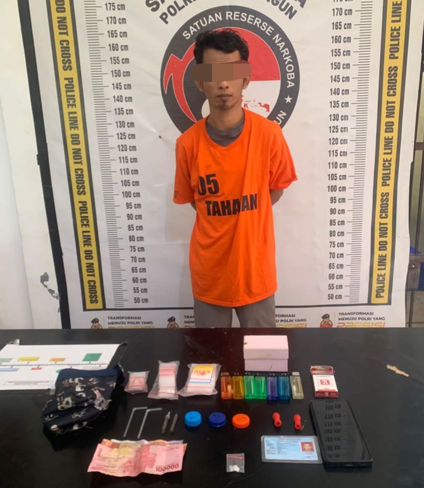 Seorang Warga Ujung Padang Ditangkap Saat Mau Transaksi Narkotika