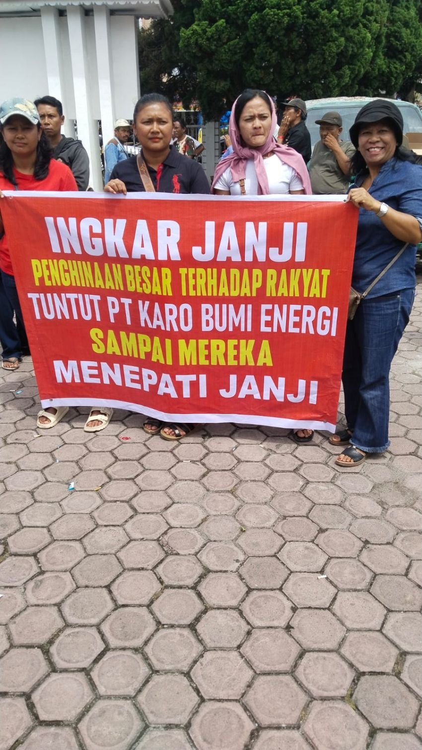Masyarakat Desa Kandibata Desak PT Karo Bumi Energi Tepati Janji