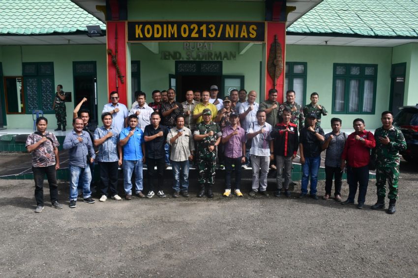 Dandim 0213/Nias Ajak Insan Pers dan LSM Bangun Komunikasi Terbuka