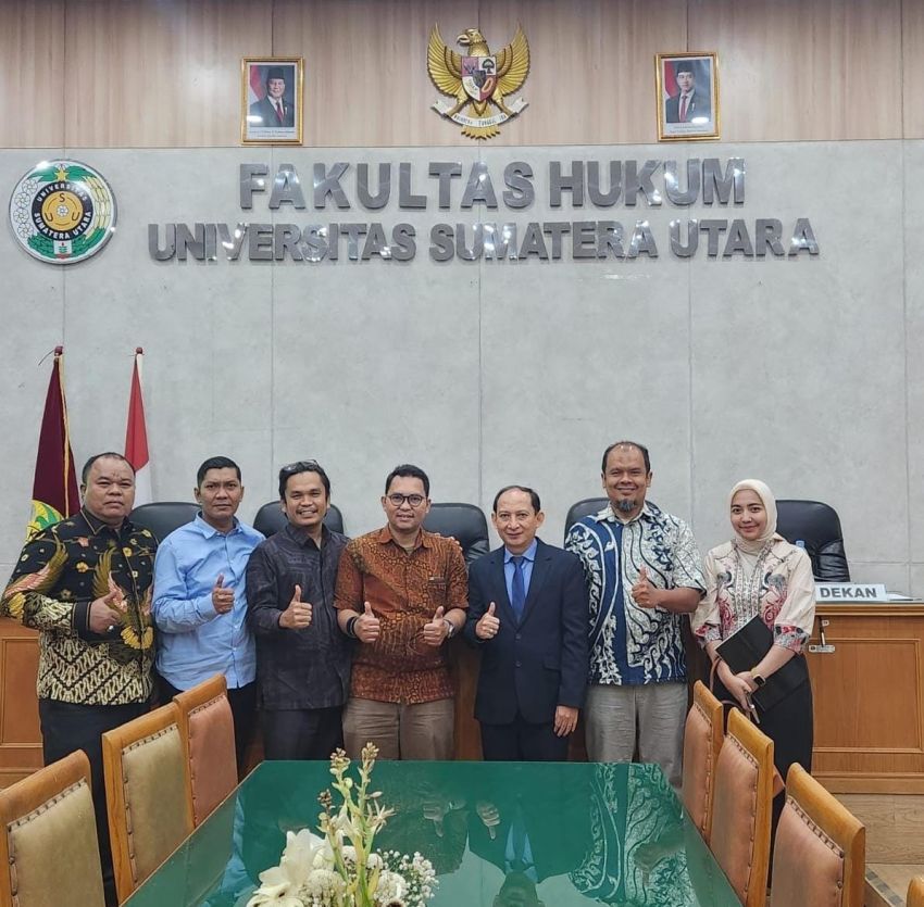 Gelmok Samosir Ucapkan Selamat atas Kelulusan Doktor Ibnu Kholik di FH USU