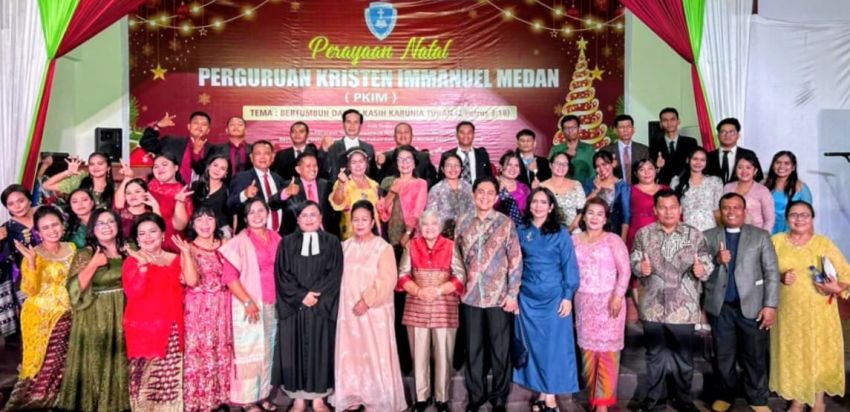Perayaan Natal Perguruan Kristen Immanuel Medan Meriah dan Sukacita