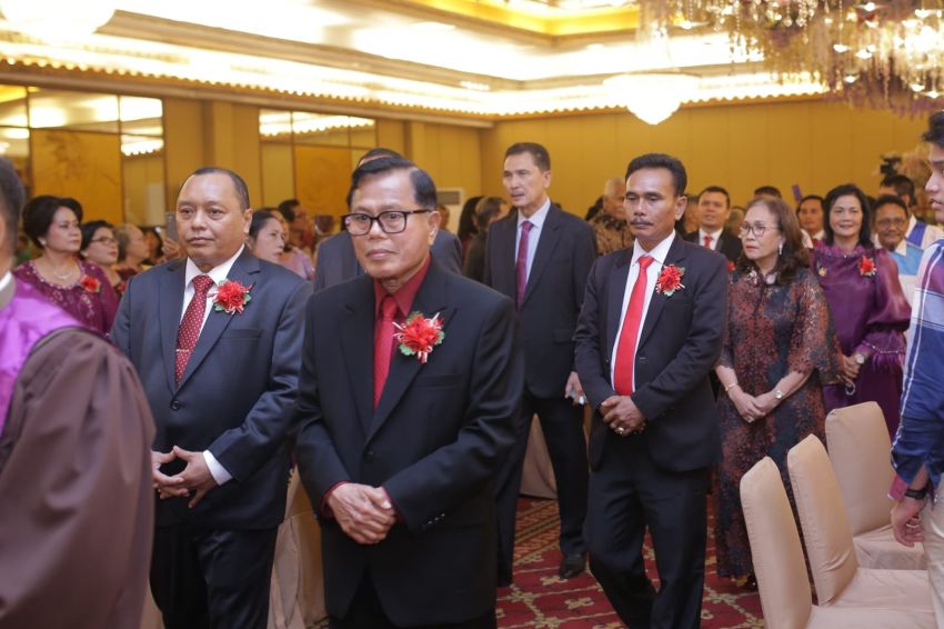 Rayakan Natal, PPRMB Marpaung Kota Medan Salurkan Bantuan Kepada Anggota Terdampak Banjir