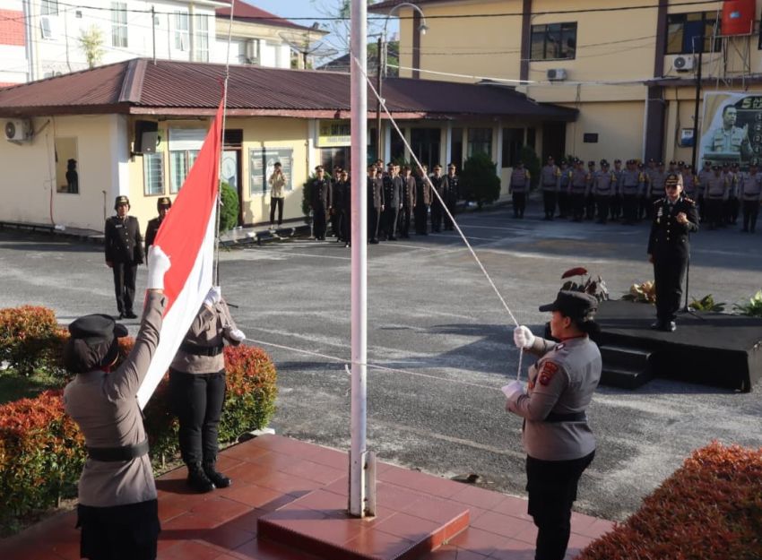 Kapolres Pematangsiantar Pimpin Upacara Peringatan Hari Ibu Tahun 2025
