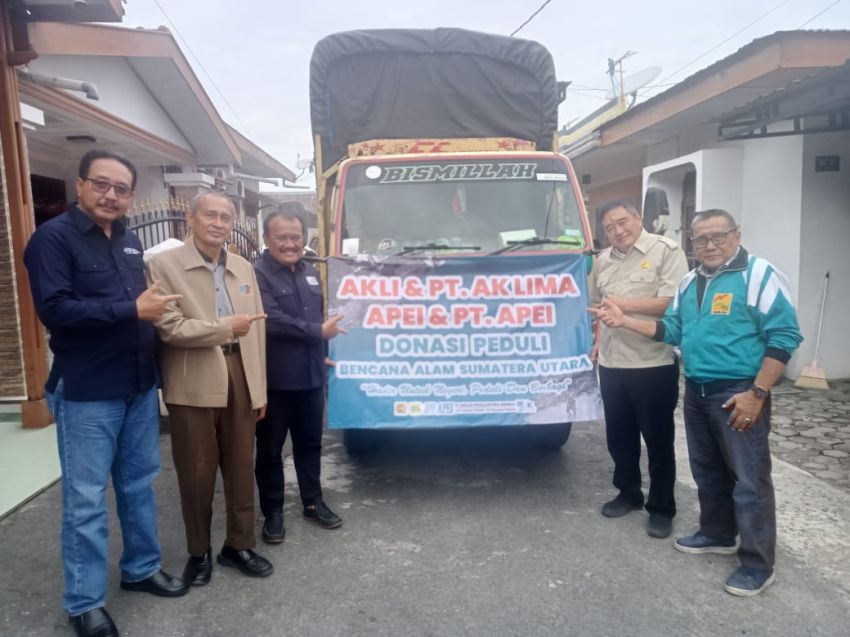 DPD AKLI dan APEI Sumut Bantu Korban Banjir Tapteng, Taput dan Langkat
