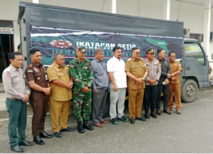 Bupati Aceh Tenggara Terima Bantuan Kemanusiaan dari Alumni Akpol 2006