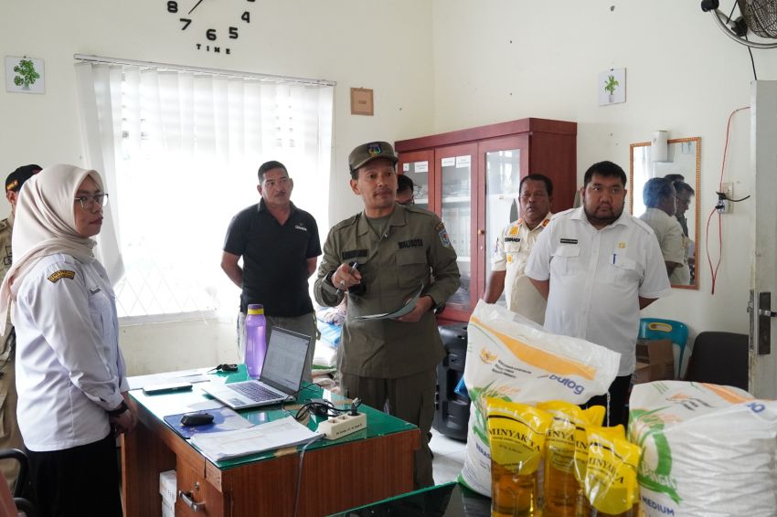 Wali Kota Tebingtinggi Sidak Tujuh Kelurahan, Pastikan Bantuan Banjir Tepat Sasaran