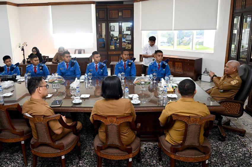Terima Audiensi Siswa SMA Taruna Nusantara, Wagub Surya Sampaikan Pesan Inspiratif