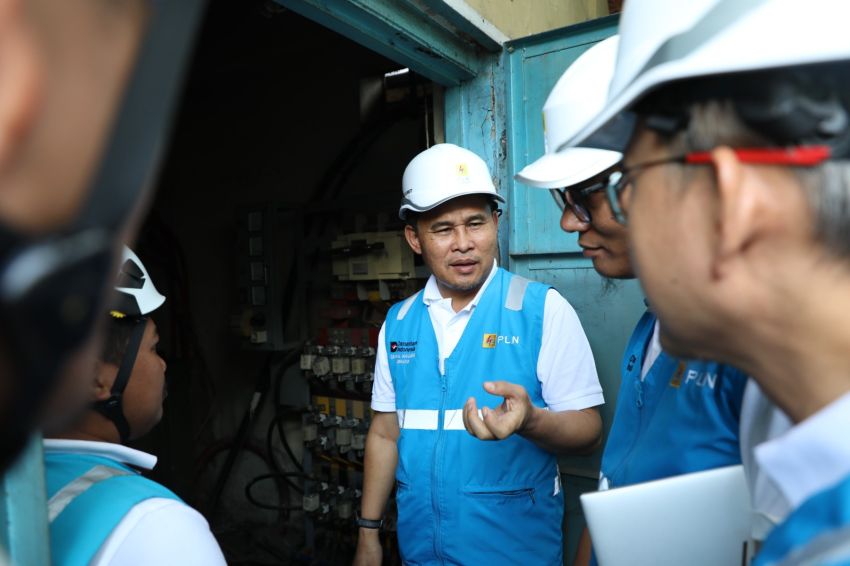 GM PLN UID Sumut Tinjau Gereja, Pastikan Listrik Aman saat Malam Natal