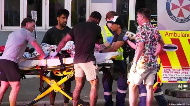 Penembakan di Pantai Bondi Sydney Australia, 10 Orang Tewas