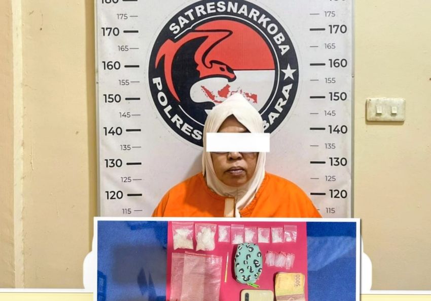 Seorang IRT Ditangkap di Medang Deras, Miliki 6 Bungkus Shabu Seberat 24 Gram