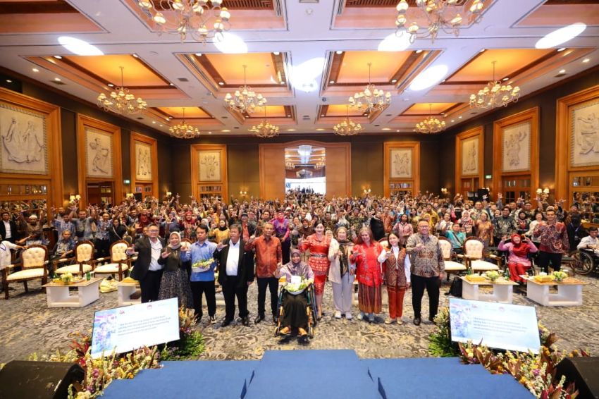 OJK Perkuat Akses Keuangan Inklusif bagi Penyandang Disabilitas pada Peringatan HDI 2025