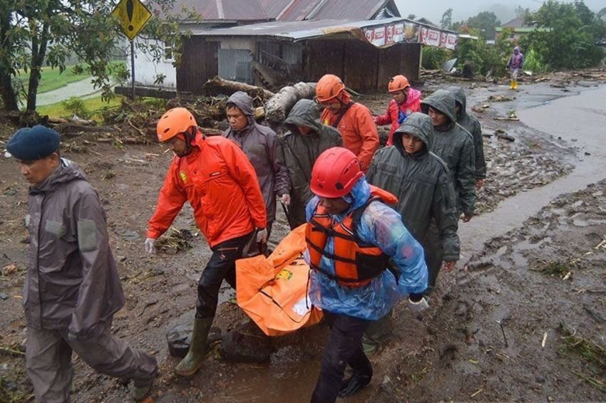 Korban Tewas Banjir dan Longsor Sumatra Tembus 1.006 Orang