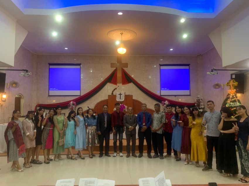 Naposo GKPS Tanjungbalai Rayakan HUT ke-72