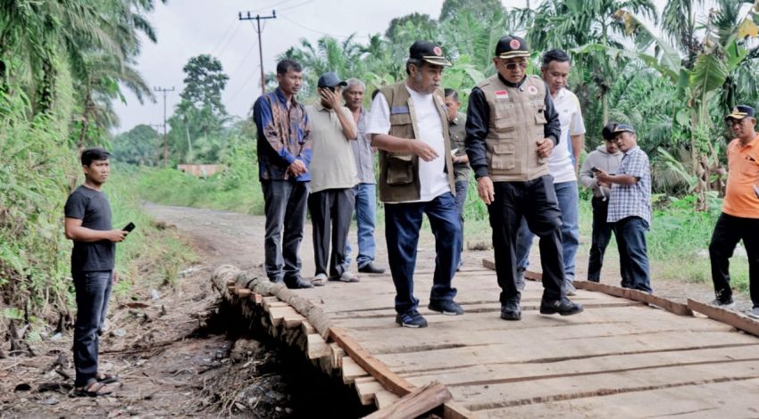 BPBD Diminta Percepat Penanganan Jalan Putus Dolok Silou&ndash;Silou Kahean