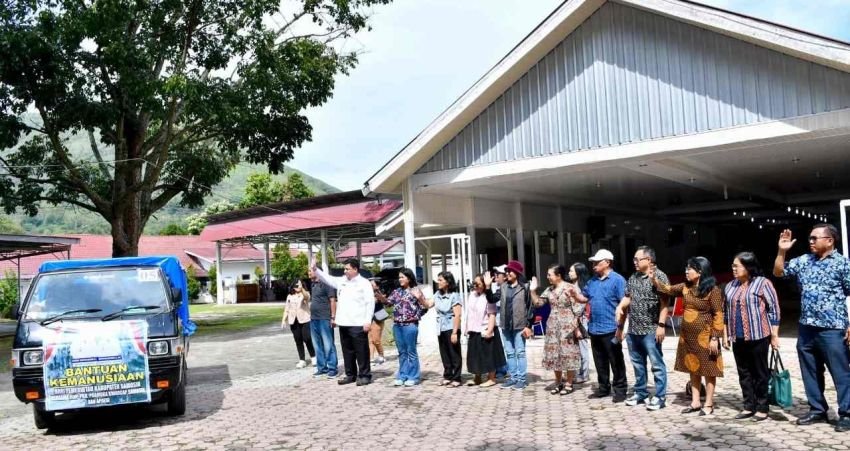 Pemkab Samosir Kirimkan Bantuan Kemanusian Korban Bencana Sumut