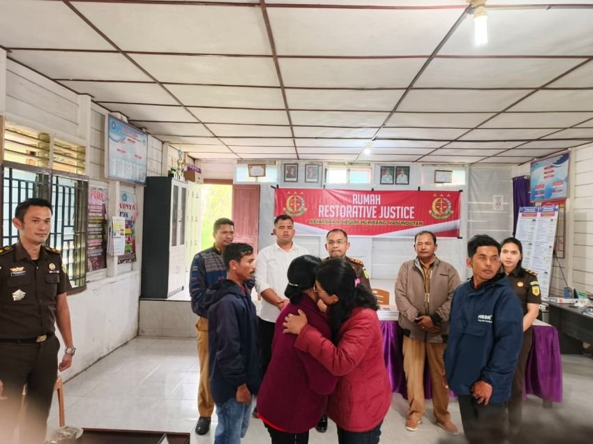Kajati Sumut Putuskan Perkara Keponakan Aniaya Bibi di Humbahas dengan RJ