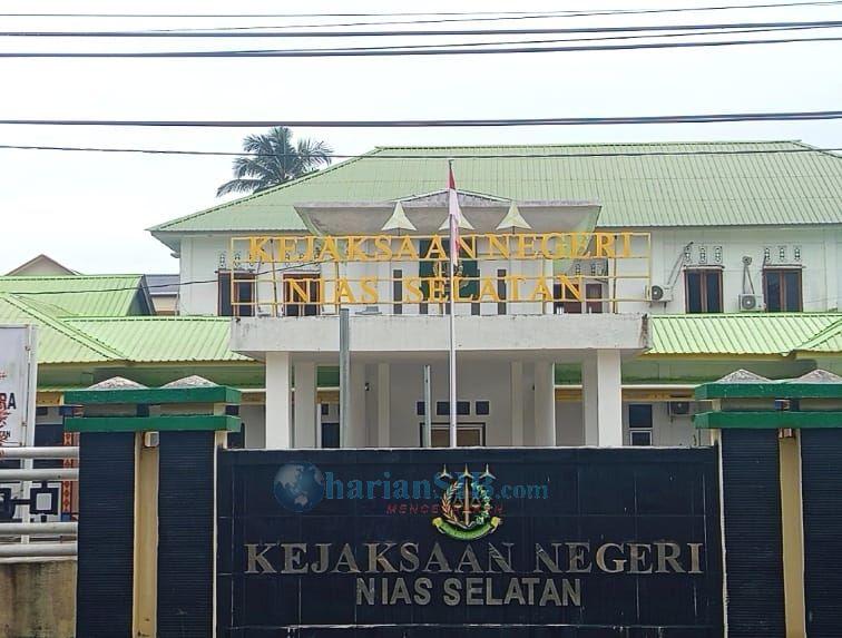 Kajari Nisel Respon Berita Proyek PLTS di Dinkes Nisel Rp 21 M yang Dinilai Mubazir