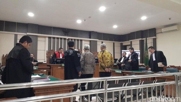Tiga Pejabat Bank Pelat Merah Didakwa Rugikan Negara Rp 671 Miliar dalam Kredit Sritex