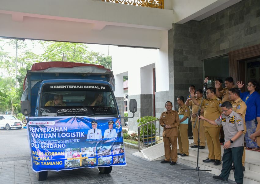 Pemkab Deliserdang Salurkan Bantuan ke Aceh Tamiang