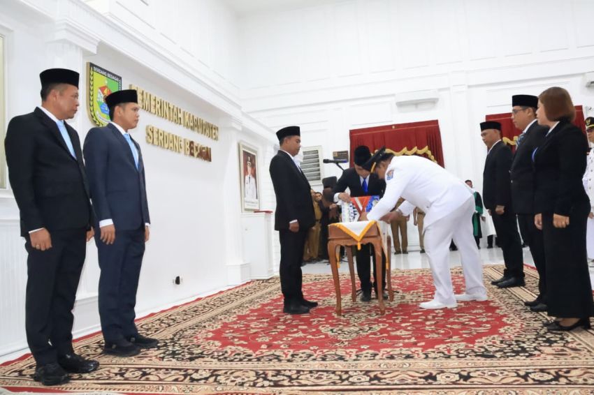 Lantik JPT Pratama, Administrator dan Pengawas, Bupati Sergai Tekankan Integritas dan Pelayanan Publik