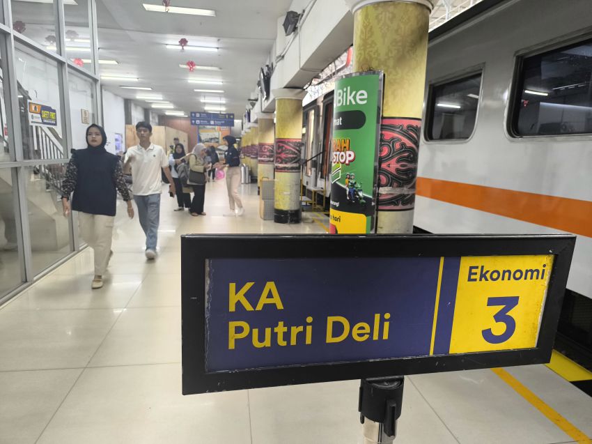 Okupansi KA Putri Deli Tembus 110 Persen di Puncak Nataru
