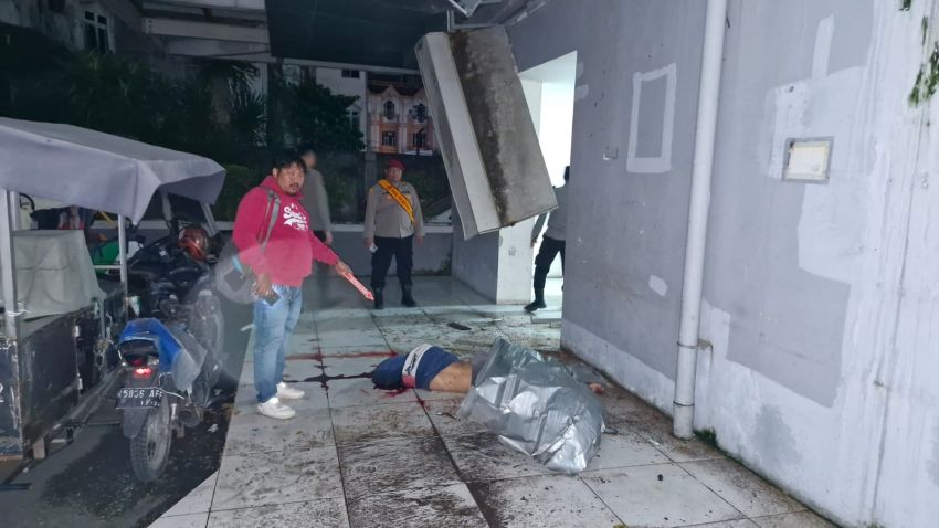 Seorang Pria Tewas Diduga Bunuh Diri dari Lantai 15 Apartemen di Medan Area