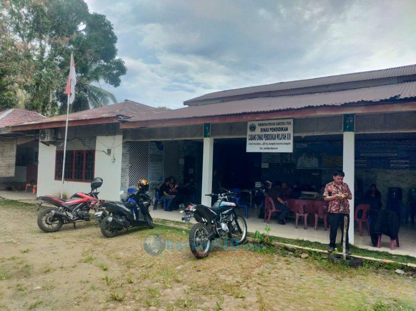 Guru di SMA Negeri 1 Gid&ouml; Nias Laporkan Dugaan Pungli Pengurusan NUPTK