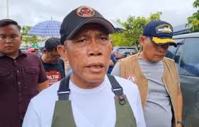 Bupati Tapteng Nonaktifkan Pejabat Tak Sigap Saat Darurat Bencana