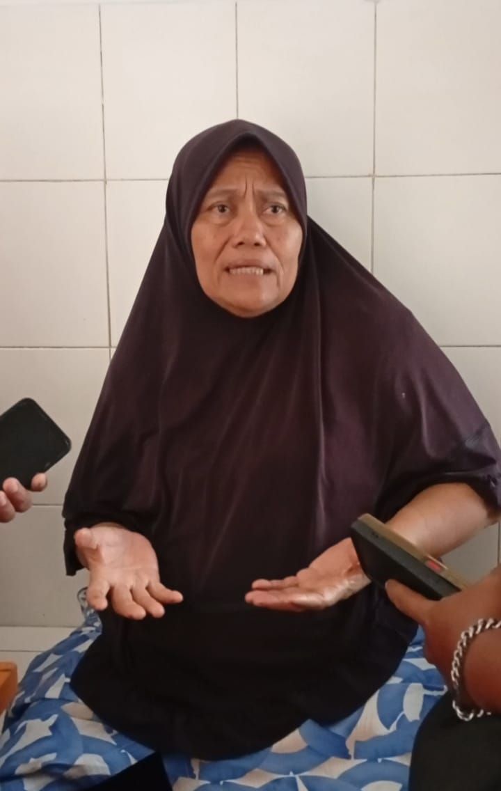 Setahun Lebih Tak Ada Kepastian, IRT Korban Pengeroyokan Datangi Polres Pematangsiantar Tuntut Keadilan
