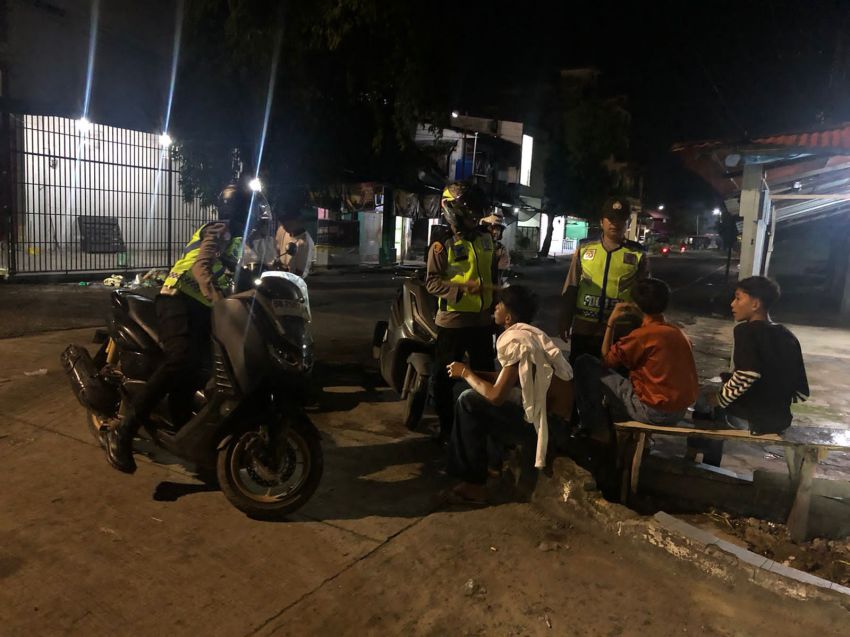 Patroli Malam Tahun Baru, Anak Remaja yang Berkumpul Dihimbau Membubarkan Diri