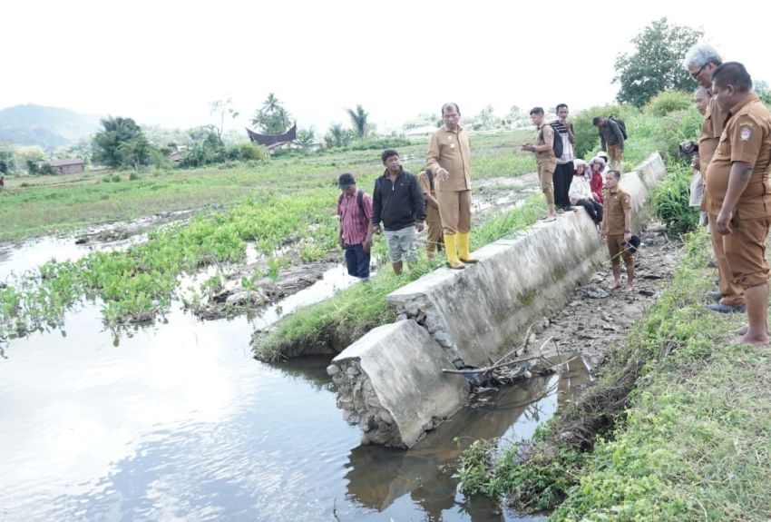 Saluran Irigasi di Bonatualunasi Jebol, Wabup Minta PUPR Turunkan Alat Berat