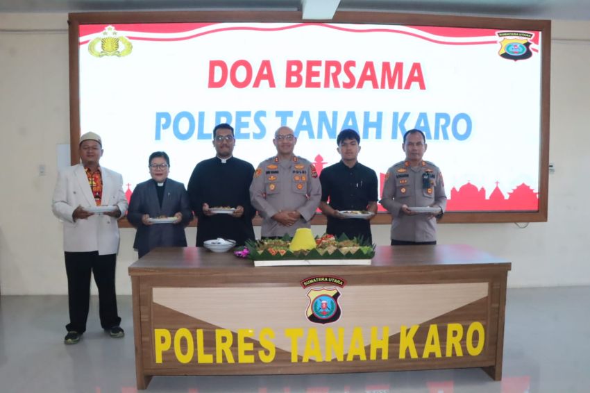 Doa Bersama Polres Tanah Karo Awali Tugas dengan Kebersamaan