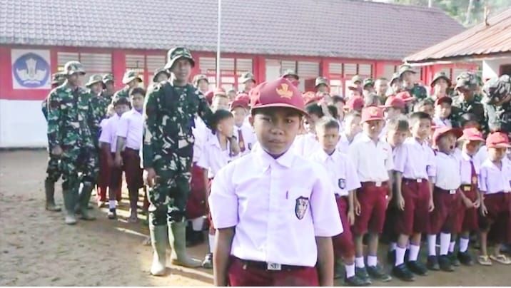 Kasad Maruli Simanjuntak Turun Tangan Pulihkan Sekolah Terdampak Bencana Tapteng