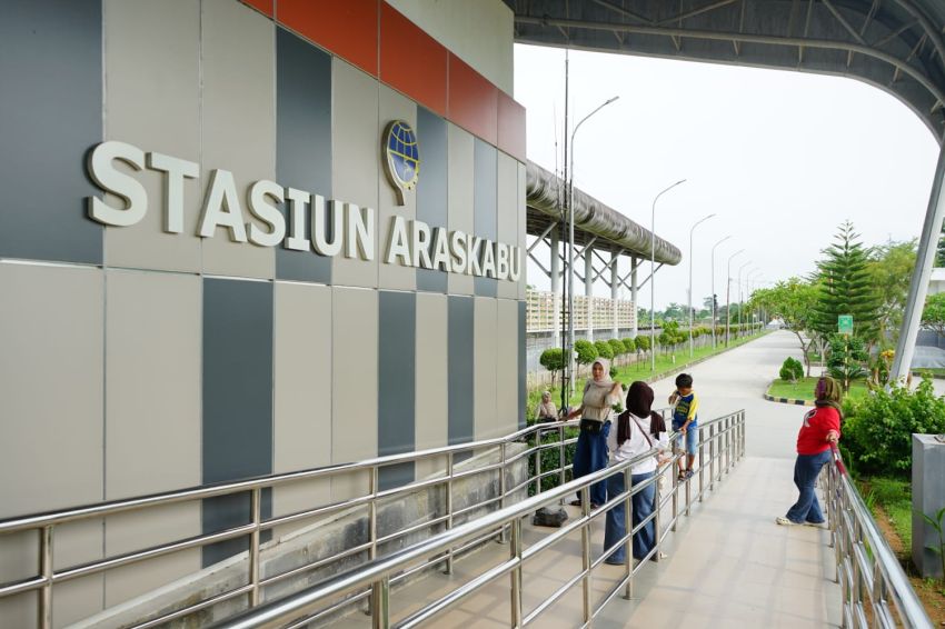 Stasiun Araskabu Perkuat Konektivitas Kereta Api ke Bandara Kualanamu