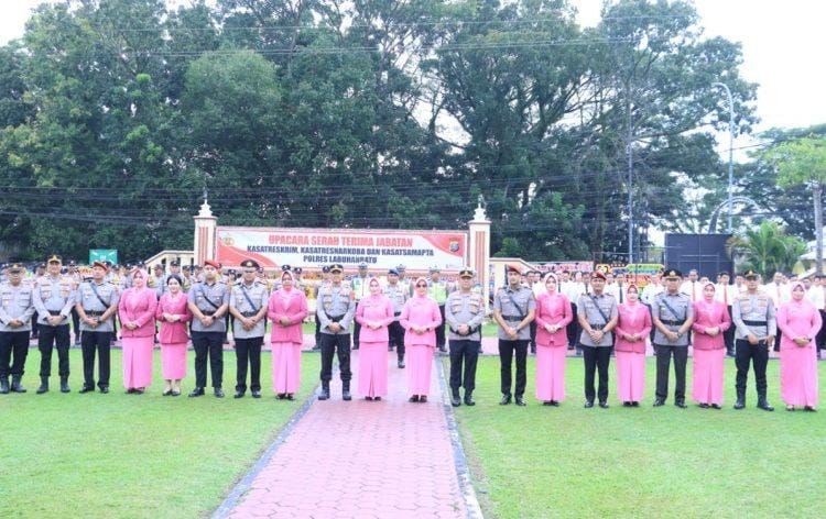 Kapolres Pimpin Sertijab Tiga PJU Polres Labuhanbatu