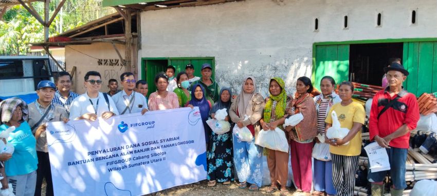 FIFGROUP Salurkan CSR untuk Korban Bencana Tapteng