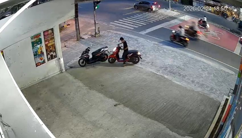 Motor Raib Saat Berbuka, Aksi Curanmor Terekam CCTV di Simpang Barat Jalan Gatot Subroto